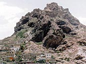 Cairo Castle In Taiz History Falling Into Ruin Archives Last