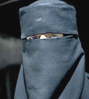 A Yemenese woman enveloped in Niqab dress. In general circumstances, Islam dignifies females with half the inheritance share available to males who have the same degree of relation to the deceased. The formulation is unaffected by any additional childrearing responsibilities that the female may have. Source: wikipedia