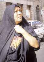 The folklore dress shows the simplicity of Adeni women.