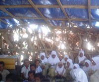 Photo from archived article: photos/1104/report1_1