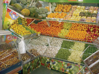 Despite the increase in fruits and vegetable prices, many people would rather buy from the market than grow the vegetables at home. YT Photos by Ali Saeed