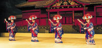 Chura members dressed in traditional Japanese costumes and displaying a wonderful dance show
