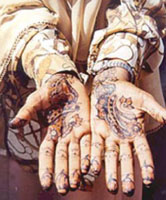 Henna - one of the famous traditions of Banaadir