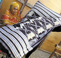 Photo from archived article: photos/802/community4_1