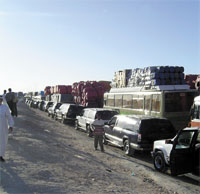 Some trucks were waiting at borders for several days to have their turn of passage.