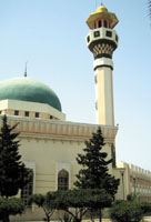 Photo from archived article: photos/893/report2_1