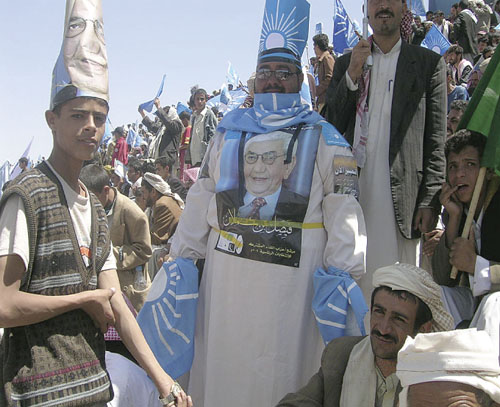 Final rally for bin Shamlan in Sanaa. Photo by Khalil Al-Khaubari