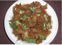 Fatoush has become a part of many Yemenis families cuisine during Ramadan and even in other months.